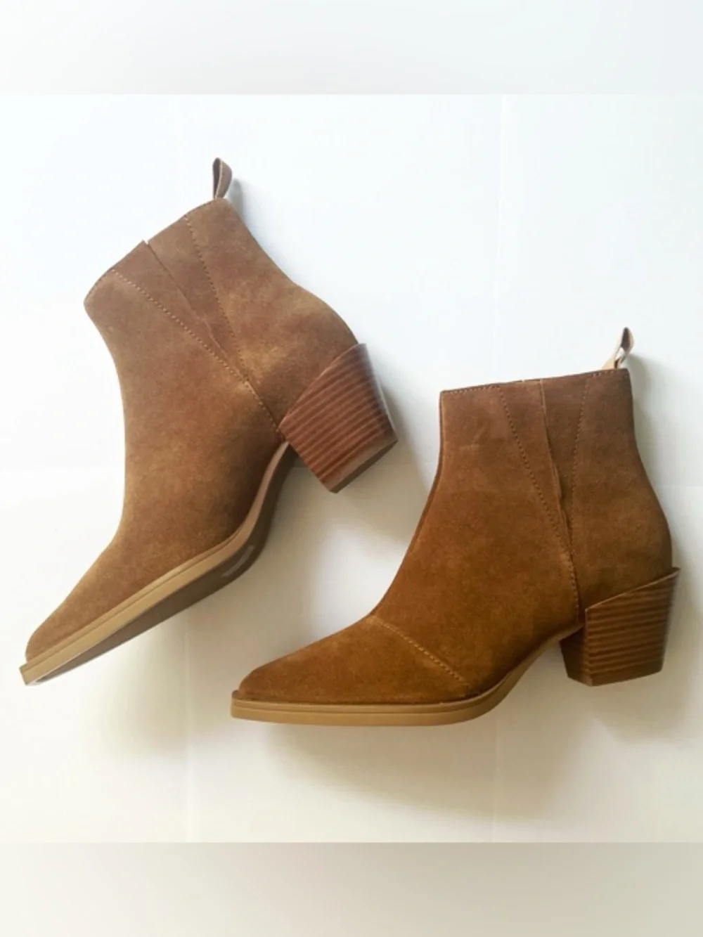 NWOB Rag & Bone Suede Dart Ankle Boots